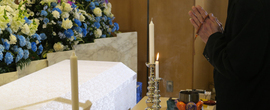 葬儀・告別式で喪主が行う挨拶のタイミングと内容