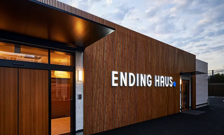 ENDING HAUS